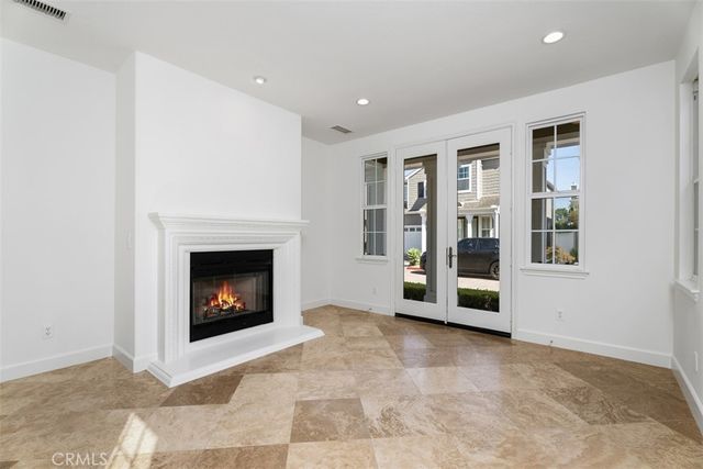 2309 Half Moon, Costa Mesa, CA 92627