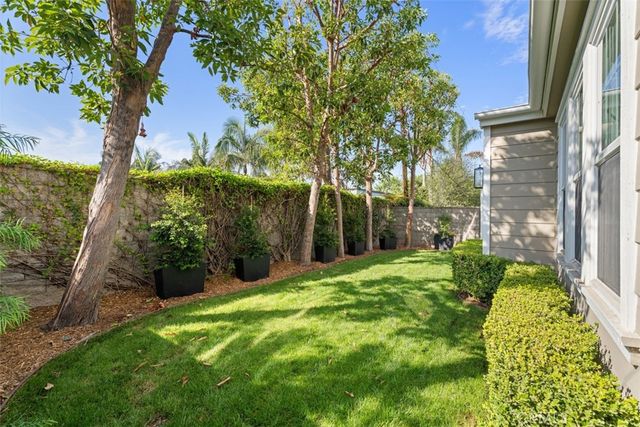 2309 Half Moon, Costa Mesa, CA 92627