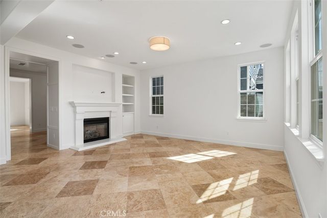 2309 Half Moon, Costa Mesa, CA 92627