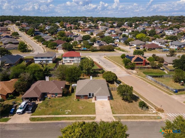 1302 Creek Street, Copperas Cove, TX 76522