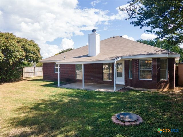 1302 Creek Street, Copperas Cove, TX 76522