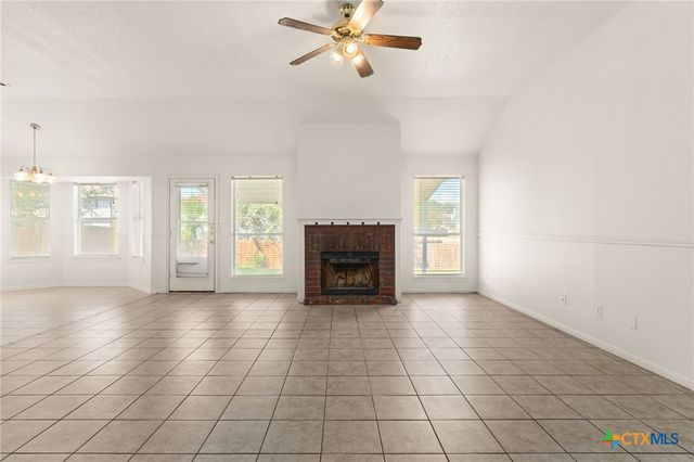 1302 Creek Street, Copperas Cove, TX 76522