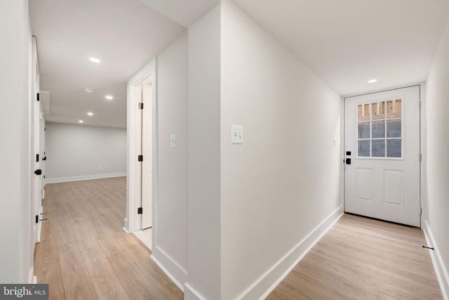 113 CLIFFORD AVE, Alexandria, VA 22305