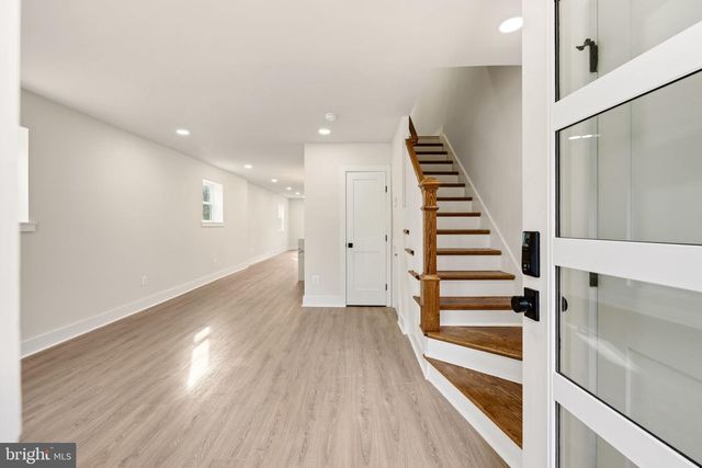 113 CLIFFORD AVE, Alexandria, VA 22305