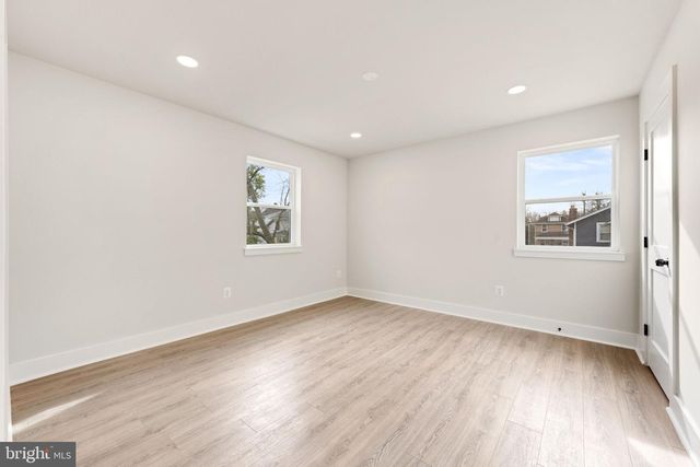 113 CLIFFORD AVE, Alexandria, VA 22305