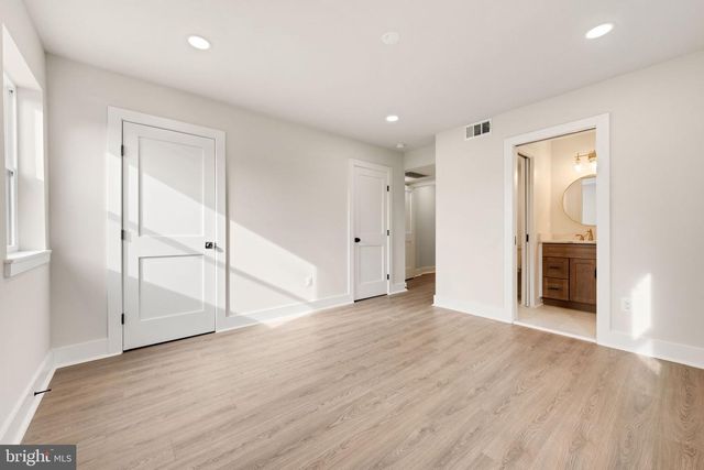 113 CLIFFORD AVE, Alexandria, VA 22305