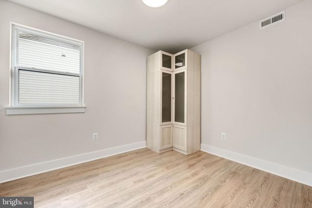 113 CLIFFORD AVE, Alexandria, VA 22305