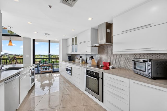 4740 S Ocean Boulevard 808, Boca Raton, FL 33487