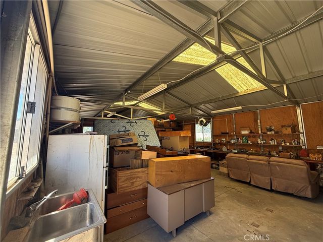 12021 Indiana, Riverside, CA 92503