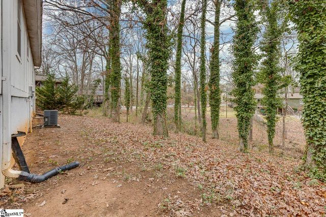 317 Seven Oaks Lane, Spartanburg, SC 29301