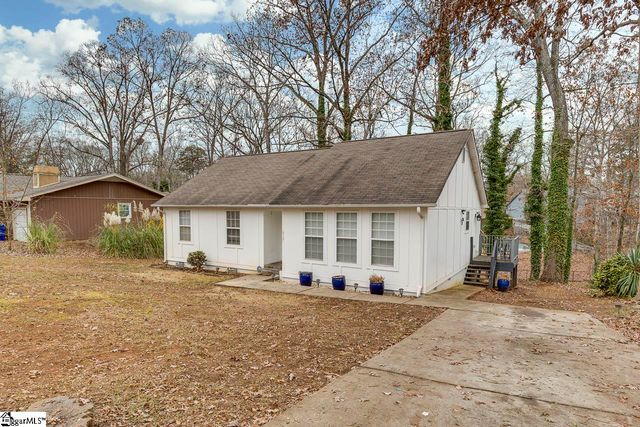 317 Seven Oaks Lane, Spartanburg, SC 29301