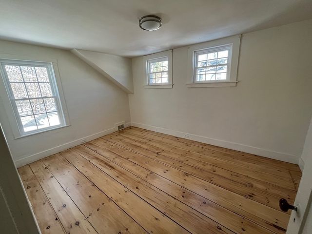 30 Court Street, Groton, MA 01450