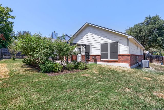 13103 STONEY CREEK DR, Universal City, TX 78148