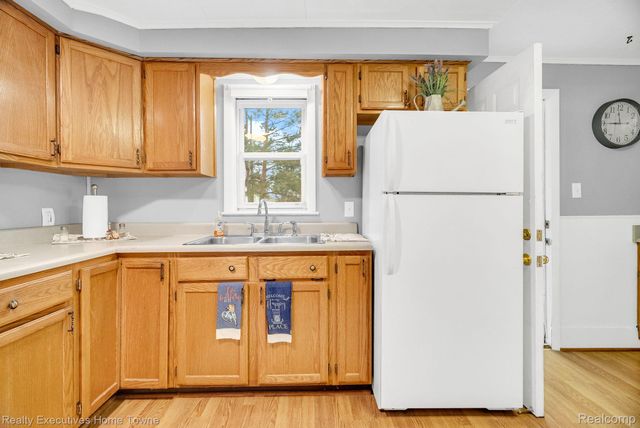 1830 Gillett Street, Port Huron, MI 48060