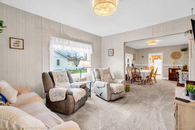 1830 Gillett Street, Port Huron, MI 48060