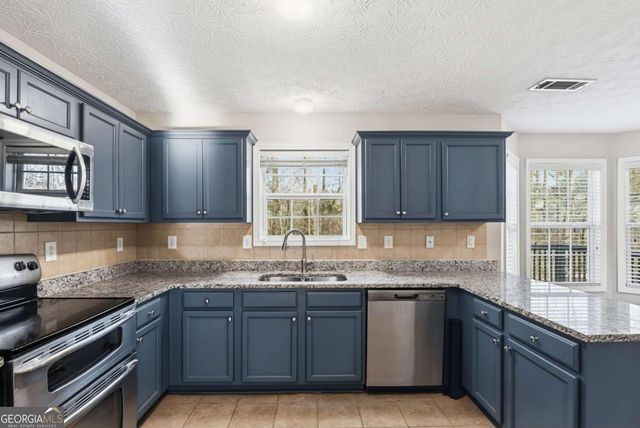 1224 Morrow Drive, Social Circle, GA 30025