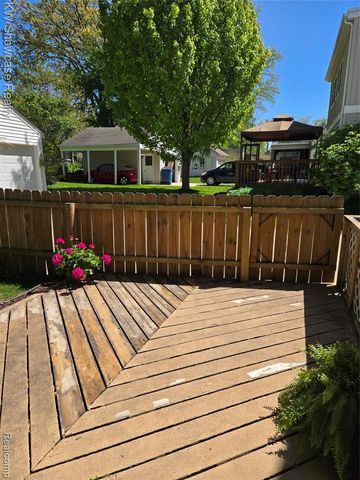 244 Wallinwood Avenue, Grand Rapids, MI 49503