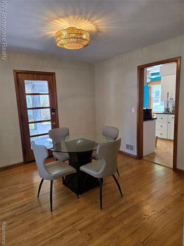 244 Wallinwood Avenue, Grand Rapids, MI 49503