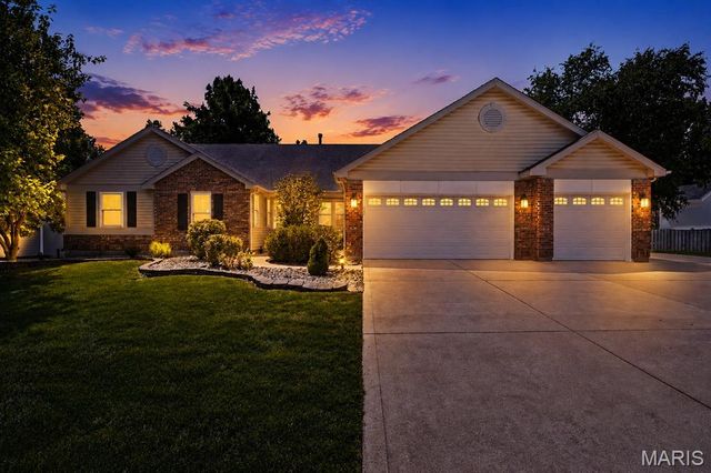 16806 Clayton Road, Wildwood, MO 63011