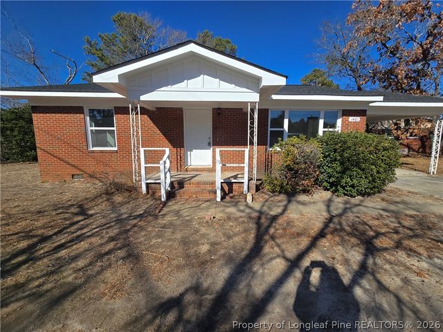1401 Morrison Avenue, Spring Lake, NC 28390