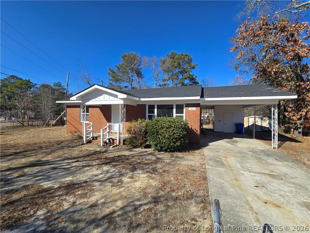 1401 Morrison Avenue, Spring Lake, NC 28390