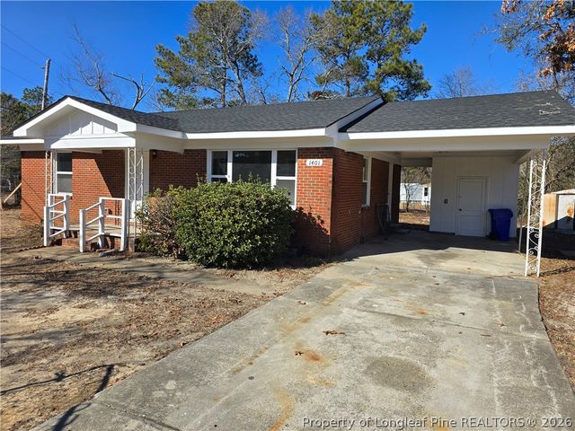 1401 Morrison Avenue, Spring Lake, NC 28390