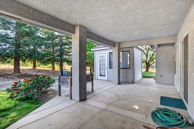 14100 Millerton Road, Prather, CA 93651