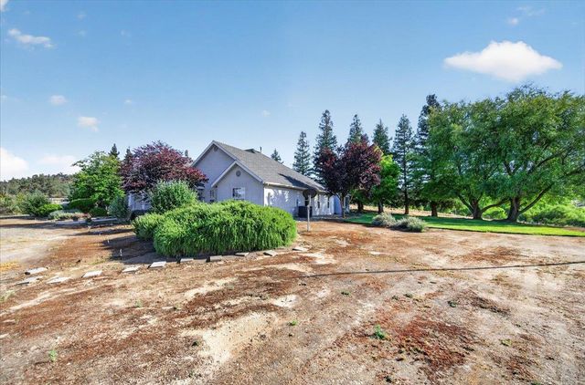 14100 Millerton Road, Prather, CA 93651
