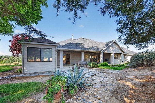 14100 Millerton Road, Prather, CA 93651
