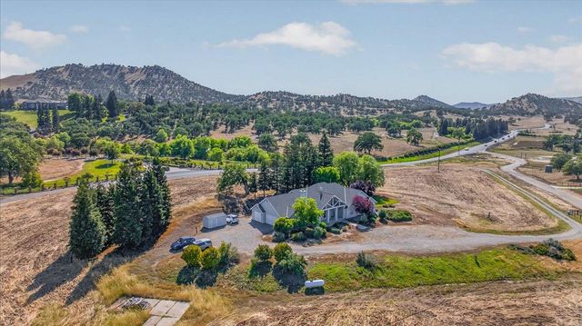 14100 Millerton Road, Prather, CA 93651