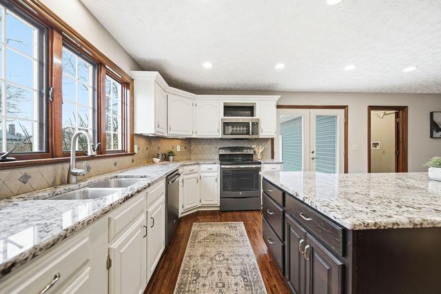 11388 Huntington Way NW, Pickerington, OH 43147