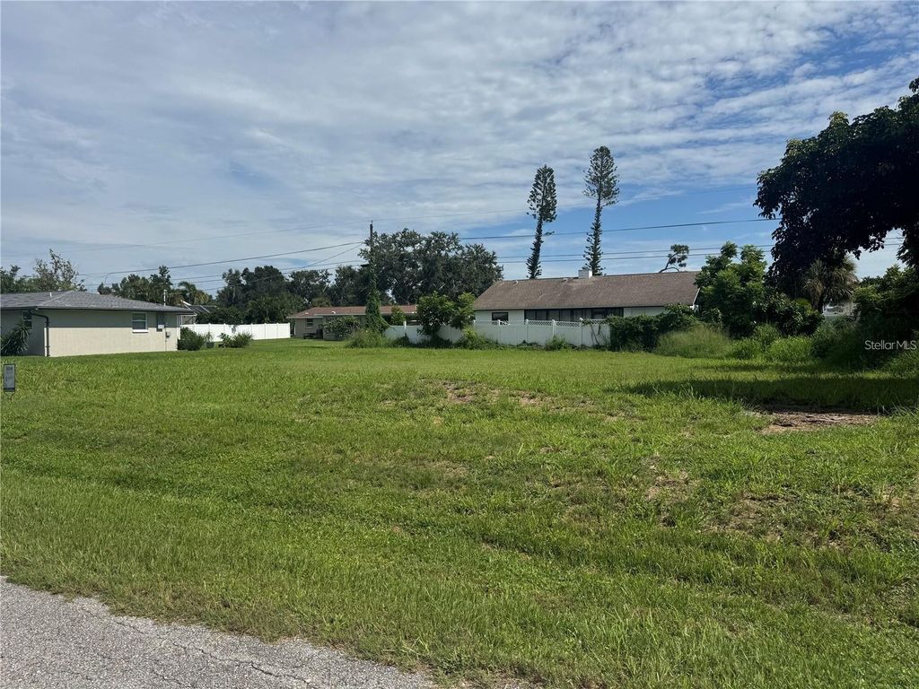 ROSLYN ROAD, Venice, FL 34293