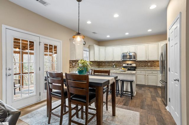 107 Brittle Creek Lane, Simpsonville, SC 29680