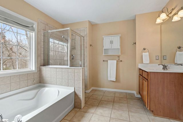 107 Brittle Creek Lane, Simpsonville, SC 29680