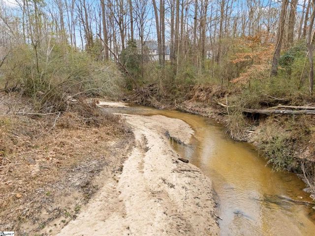 107 Brittle Creek Lane, Simpsonville, SC 29680