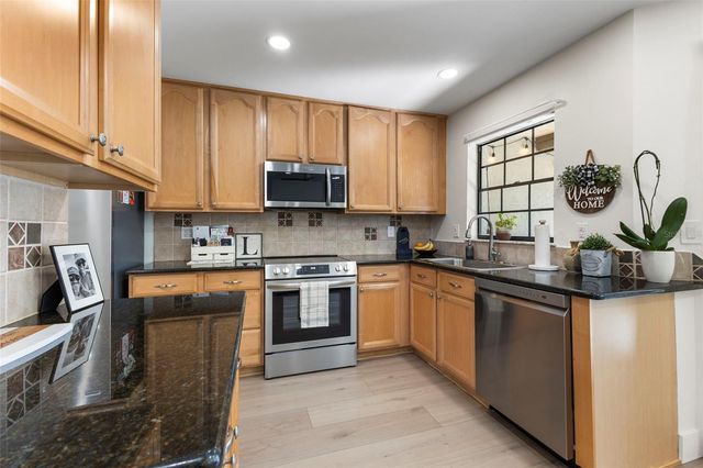 602 QUAIL KEEP DRIVE 602, Safety Harbor, FL 34695