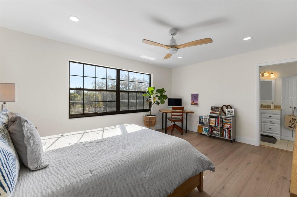 Image 27 of property listing at 602 QUAIL KEEP DRIVE 602, Safety Harbor, FL 34695