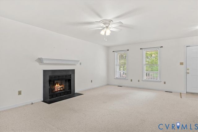 2924 Warfield Ridge Ter, Chester, VA 23831