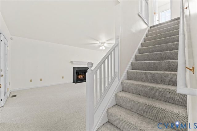 2924 Warfield Ridge Ter, Chester, VA 23831