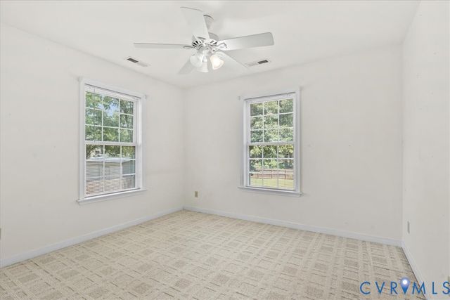 2924 Warfield Ridge Ter, Chester, VA 23831