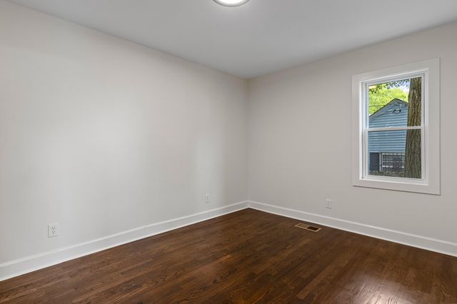 9 S Brooks Avenue S, Chattanooga, TN 37411