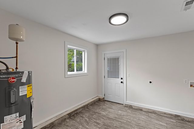 9 S Brooks Avenue S, Chattanooga, TN 37411