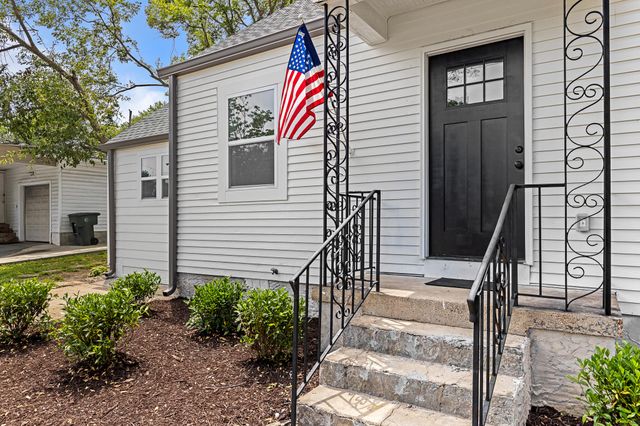 9 S Brooks Avenue S, Chattanooga, TN 37411