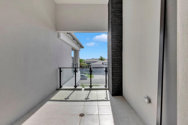 8571 Shoreacres Street, Boca Raton, FL 33434