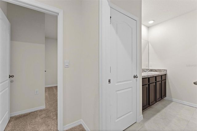 979 SUN BURST ROAD, Winter Haven, FL 33880