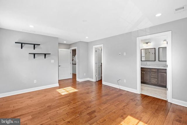108 MONTGOMERY AVE, Bala Cynwyd, PA 19004