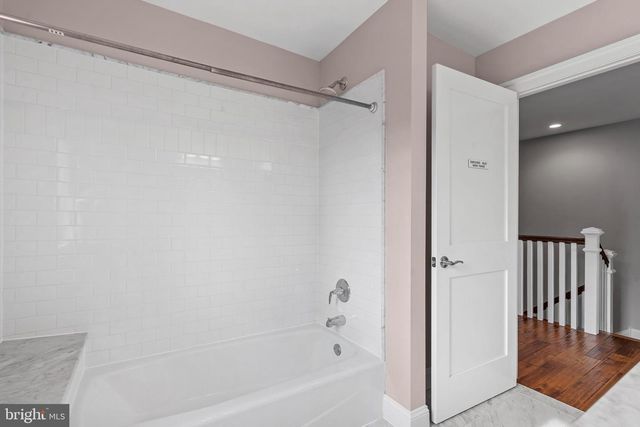 108 MONTGOMERY AVE, Bala Cynwyd, PA 19004