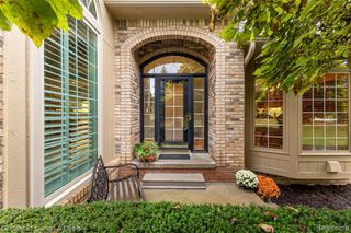 1955 Clearwood Court 665, Shelby Twp, MI 48316