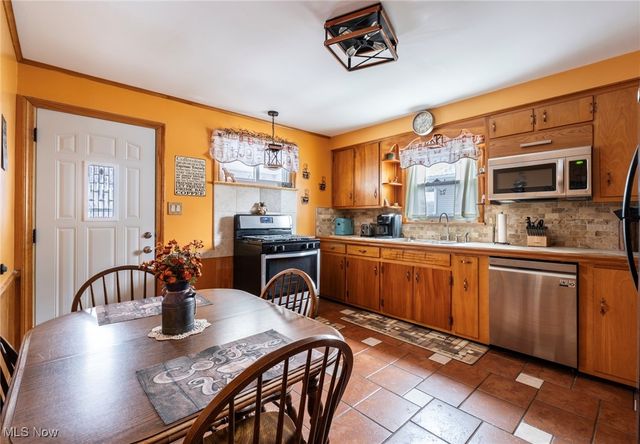 2307 Hamilton Avenue, Poland, OH 44514