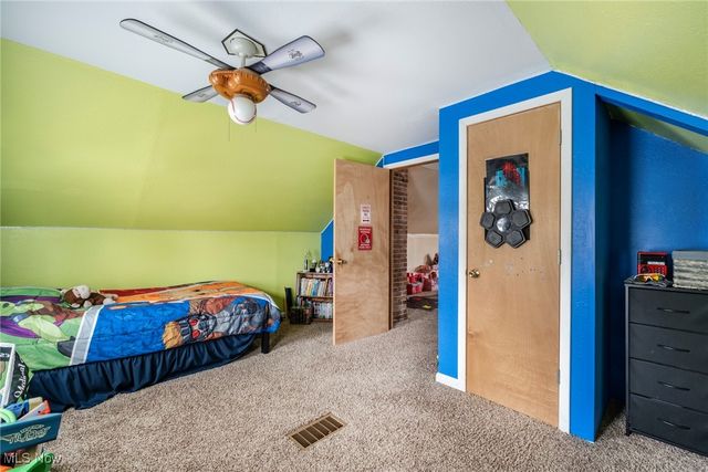 2307 Hamilton Avenue, Poland, OH 44514